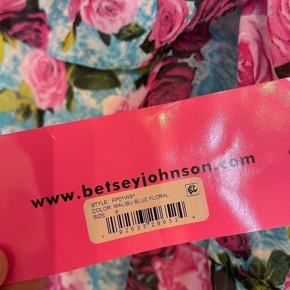 NWT Betsey Johnson Malibu Blue Floral Maxi Size 6 - Picture 6 of 6